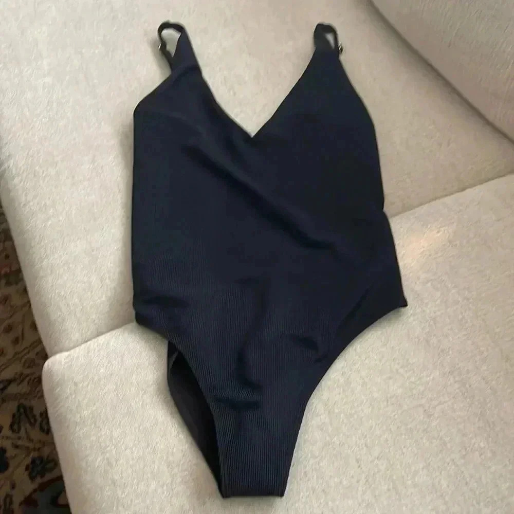 Beach Riot Reese Ribbed One Piece Swimsuit - Picture 2 of 5